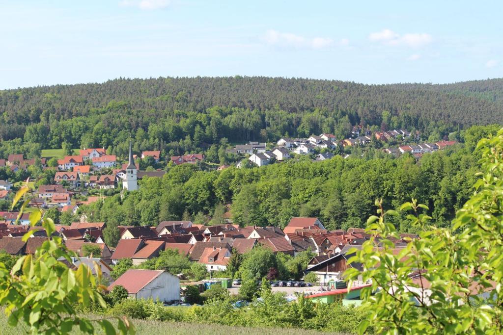 Gaestehaus Hochrhoenblick 쇼나우엔더브렌드 외부 사진